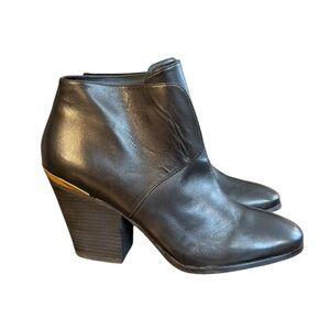 Cole Haan Hayden Ankle Bootie Women’s Size 7.5 Black